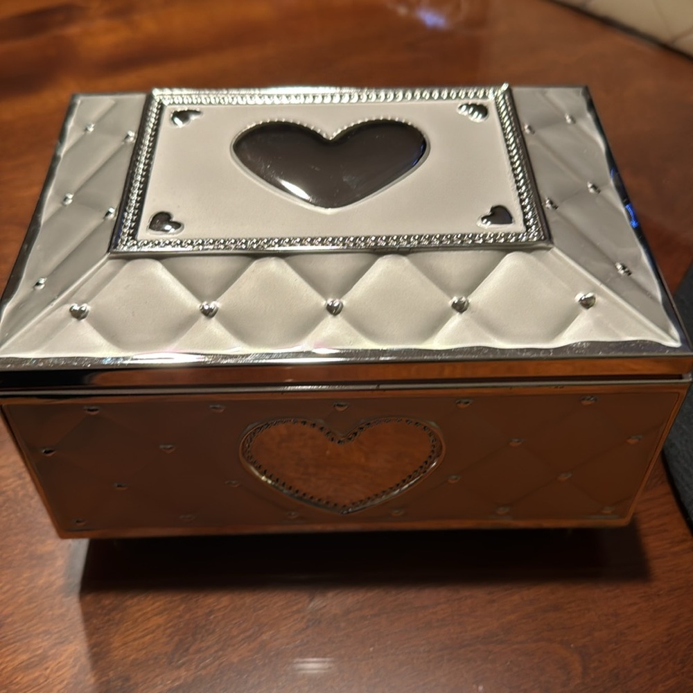 Lenox Ballerina Musical Jewelry Box